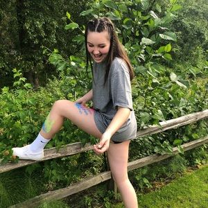 Meet your Posher, Alyssa